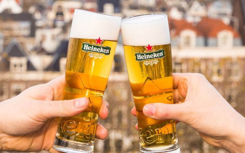 Heineken Experience with Rooftop Access and Drinks - Choosing the right ticket for your plans