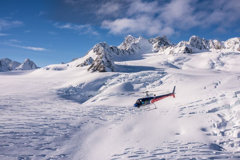 Helicopter Flight with Snow Landing from Franz Josef or Fox Glacier - Is the price worth it?