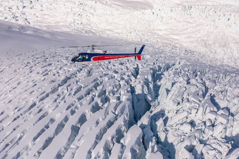 Helicopter Flight with Snow Landing from Franz Josef or Fox Glacier - Who will get the most from this flight?