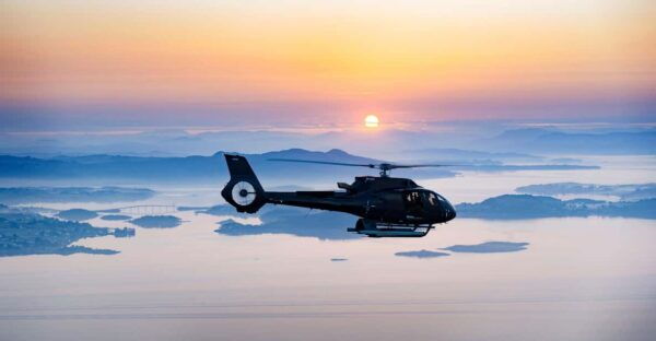 Helicopter + Lunch at Bekkjarvik Guest House - Traditional Dishes From Local Resources