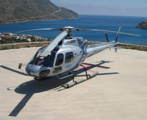 Helicopter Transfer Between Mykonos & Santorini - The Sum Up