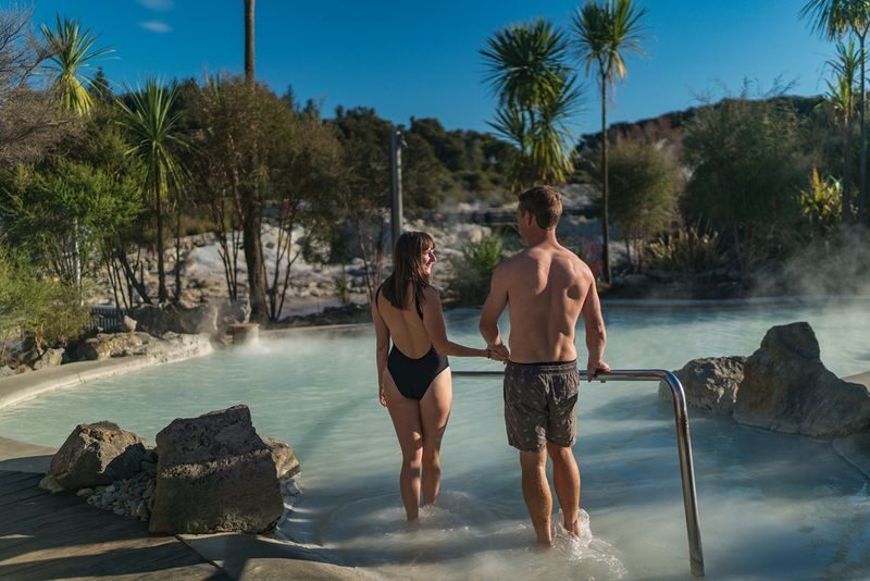 Hells Gate Geothermal Reserve & Mud Spa Experience - The walk: bubbling mud, steam and a hot waterfall