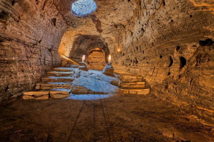 Hella: Guided Tour of Ancient Man-Made Caves - Experience Highlights