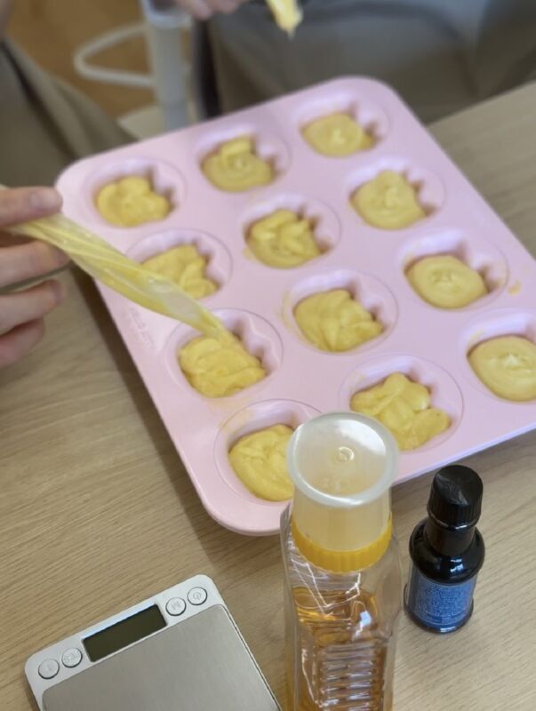 Hello Kitty Madeleine Baking Class in Suwon - The 90-minute schedule and the one-hour question