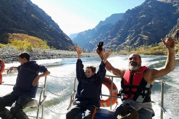 Hells Canyon White Water Jet Boat Tour to Sheep Creek - Experience