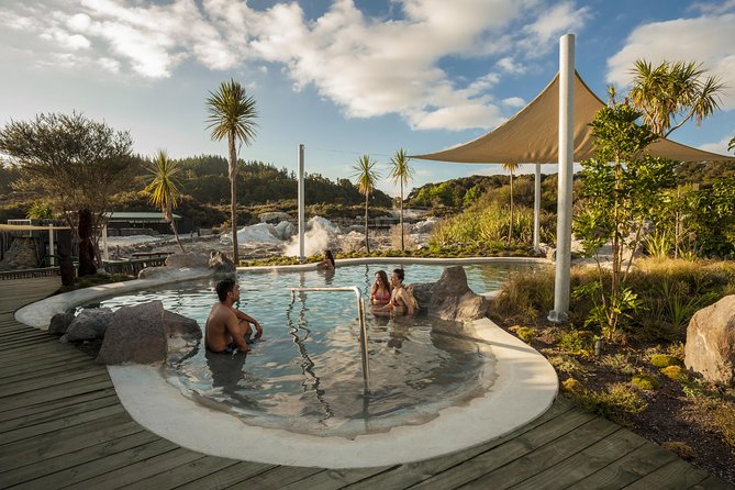 Hells Gate Mud Bath & Spas - Mud Bath Treatments and Benefits