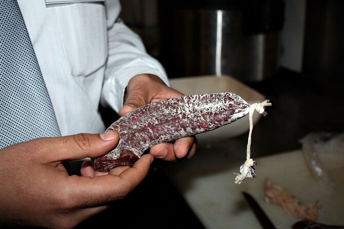 Help the Hosts: Breadmaking, Yoghurt Making and Cattle Keeping - Host Response to Negative Review