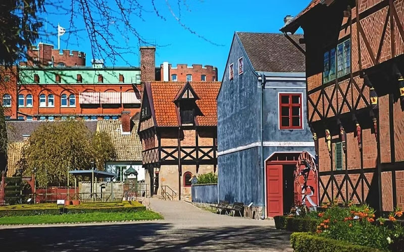 Helsingor, Lund and Malmo Tour from Copenhagen with Ferry Ride - Three destinations, one cross-border day
