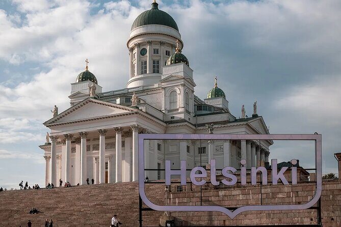Helsinki Airport HEL Private Arrival Transfer to Helsinki City - Booking & Communication