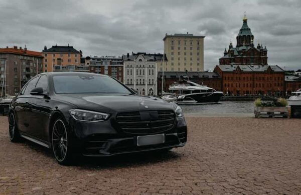 Helsinki Airport VIP Transfers: Exclusive Comfort&Efficiency - Frequently Asked Questions