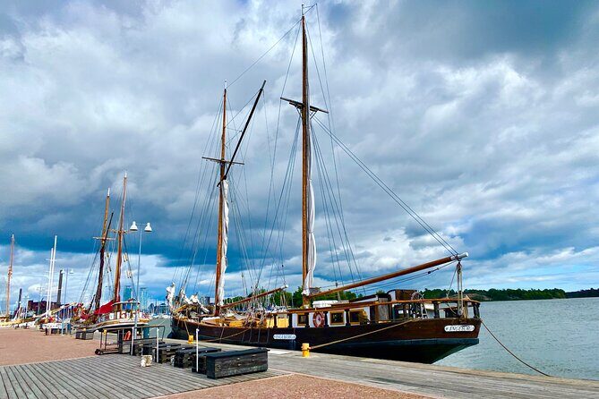 Helsinki and Suomenlinna Day Tour with Ferry Ride - A Complete Look at the Helsinki and Suomenlinna Day Tour with Ferry Ride