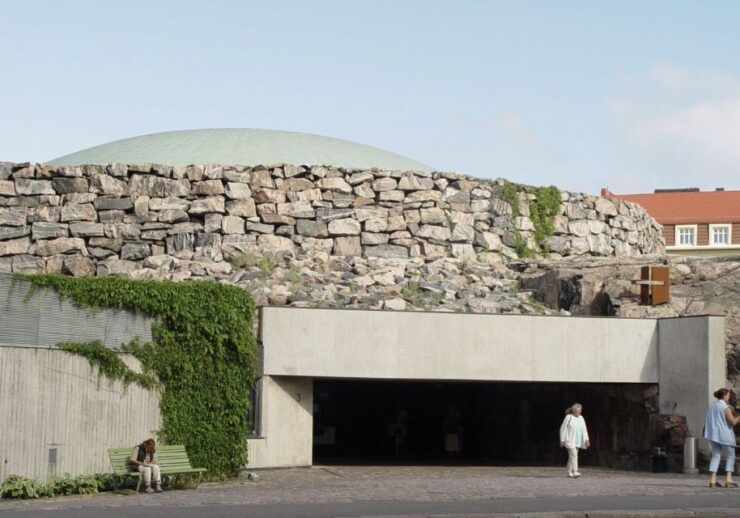 Helsinki: City Center Highlights Guided Minivan Tour - Tour Overview