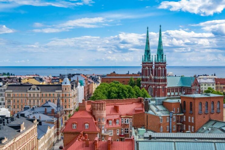 Helsinki Highlights Self-Guided Scavenger Hunt and City Tour - Experience Highlights