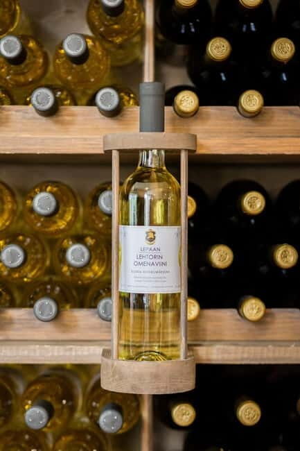 Helsinki: Private Visit to Finnish Berry Winery with Tasting - Good To Know