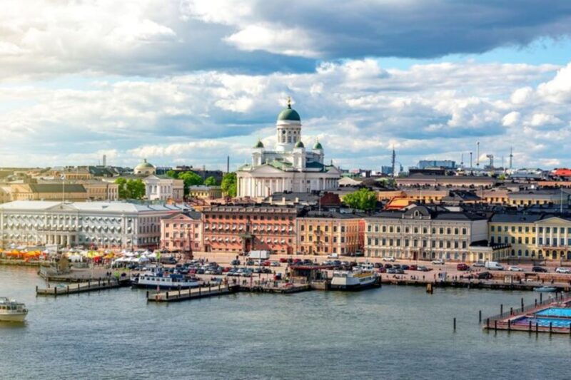 Helsinki: Private Walking Tour with a Local Guide - Good To Know
