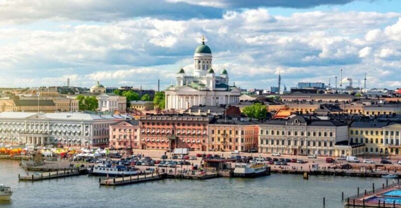 Helsinki: Private Walking Tour with a Local Guide - The Itinerary: What You Can Expect