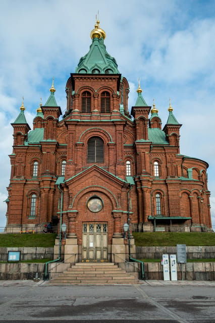 Helsinki: Private Walking Tour With a Local Guide - Accessibility Features