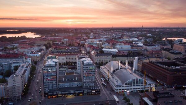 Helsinki: Private Walking Tour With a Local Guide - Meeting Point and Directions