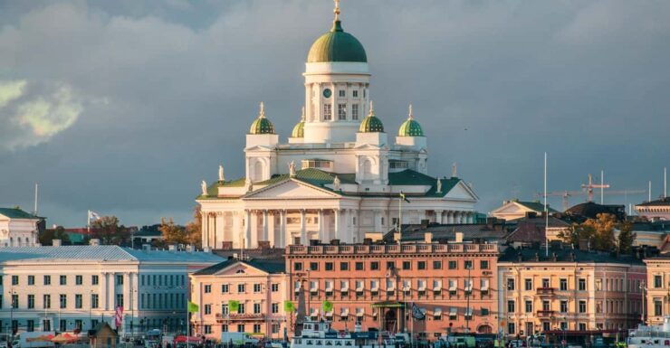Helsinki Private Walking Tour With a Sociologist - Good To Know