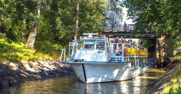 Helsinki: Sightseeing Canal Cruise With Audio Commentary - Highlights