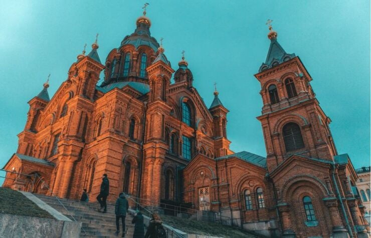 Helsinki: Small-Group Walking Tour With City Planner Guide - Experience Highlights