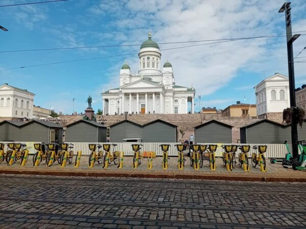 Helsinki Walking Tour With a Sociologist - Tips for Enjoying Your Tour