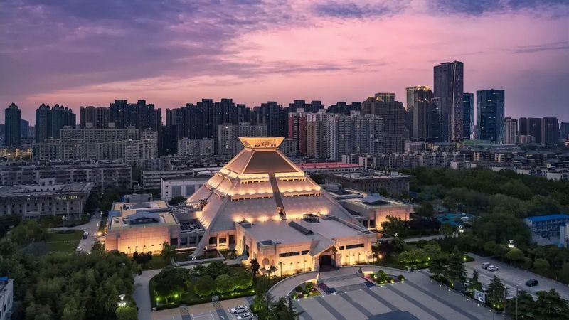 Henan Museum - At a glance