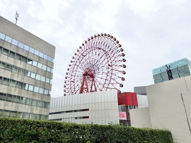 HEP FIVE Ferris Wheel Ticket in Umeda - Finding the red wheel above Umeda