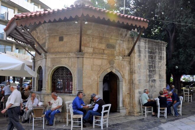 Heraklio Food Tour, Discover Cretan Flavors With a Fun Guide - Tasting Experience Details