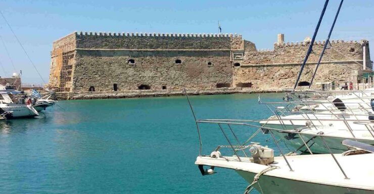 Heraklion: City Tour With Food & Pastry Lesson - Experience Highlights