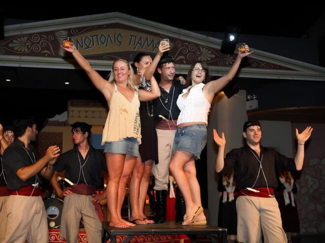 Heraklion: Cretan Folklore Night With Dinner & Transfers - Full Description