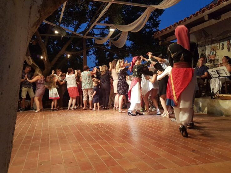 Heraklion Crete: Cretan and Greek Dance Lesson at Arolithos - Tour Experience