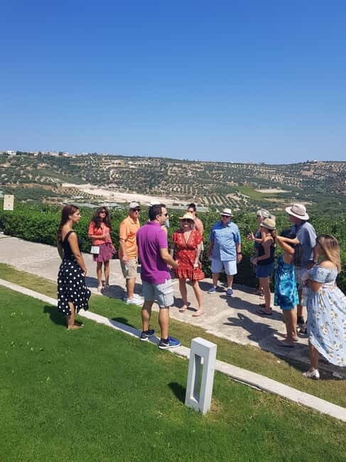 Heraklion: Dafnes Wine Region Private Tour with Lunch - FAQs
