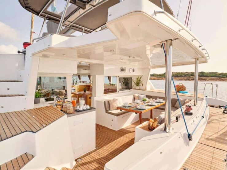 Heraklion: Dia Island Catamaran Cruise With Drinks and Lunch - Good To Know