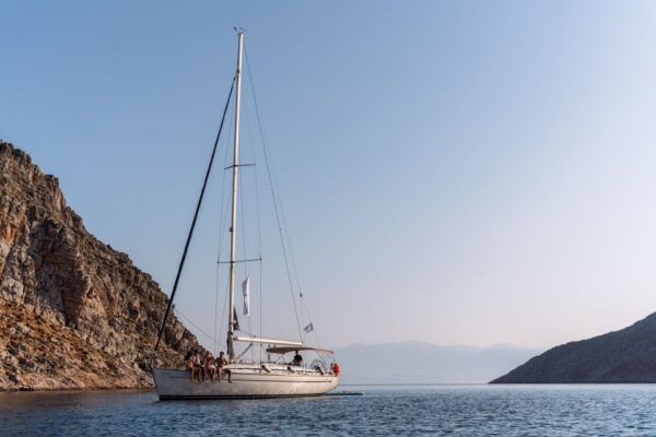 Heraklion: Dia Island Sailing Cruise With Snorkeling - The Sum Up