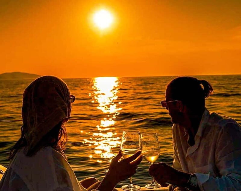 Heraklion: Dia Island Sunset Boat Tour with Dinner - Heraklion: Dia Island Sunset Boat Tour with Dinner – An Authentic Mediterranean Experience