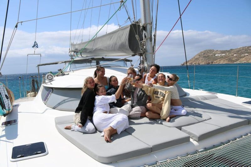 Heraklion: Dia Island Ultimate Catamaran Cruise with Meal - An In-Depth Look at the Tour Experience