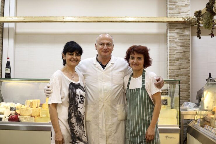 Heraklion: Food Tastings Walking Tour - Food Tasting Experience