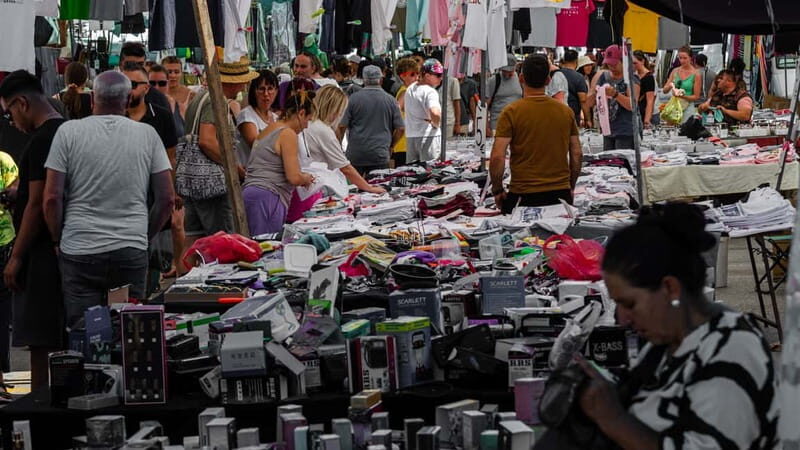 Heraklion: Heraklion Market & CretAquarium *SKIP The Line - Good To Know