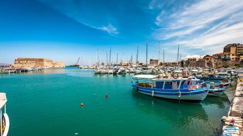 Heraklion: Heraklion Market & CretAquarium *SKIP The Line - Transportation and Group Dynamics