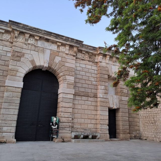 Heraklion Highlights and Historical Places- Private Walking - Hidden Gems and Local Attractions