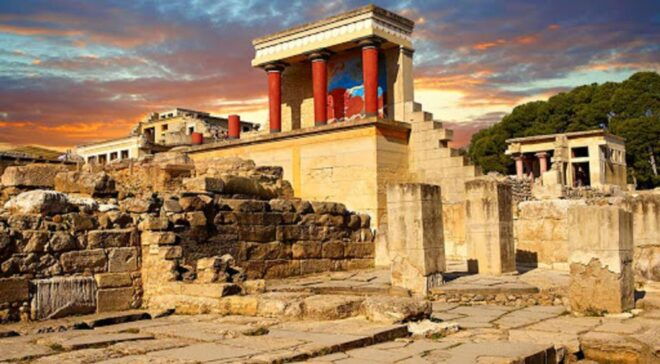 Heraklion: Knossos Palace, Heraklion Museum, and Market Tour - Morning Pick-up and Guided Tour of Knossos Palace