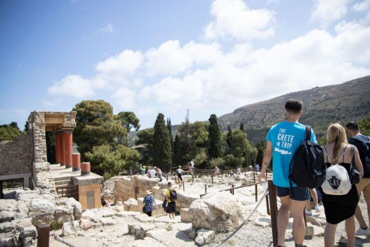Heraklion: Knossos Palace Self-Guided Treasure Hunt & Tour - Booking Information and Options