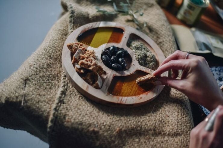 Heraklion: Olive Mill Visit With Olive Oil and Food Pairing - Experience the Cretan Olive Mill