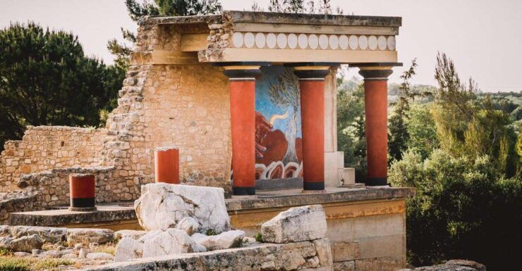 Heraklion: Private Zeus Cave, Winery, Lunch, Knossos Palace - Knossos Palace Exploration