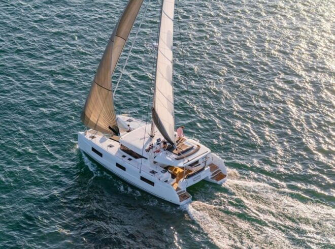 Heraklion: Sailing to Dia Island With Lunch on Catamaran - Included Amenities