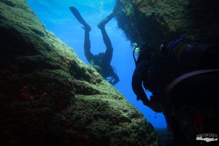 Heraklion: Scuba Diving Experience for First-Timers - Instructor and Pickup Information