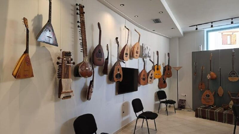Heraklion Tour: Archaeological Museum with Tasting & Music - Good To Know