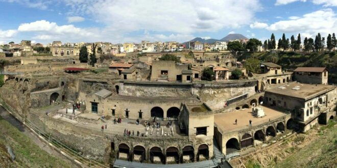 Herculaneum: Entrance Ticket and Audio Guide - Directions