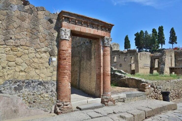 Herculaneum Private Tour From Naples - Good To Know